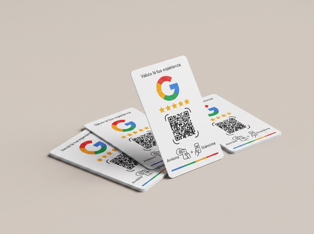 Card tascabili NFC per recensioni Google in formato carta di credito